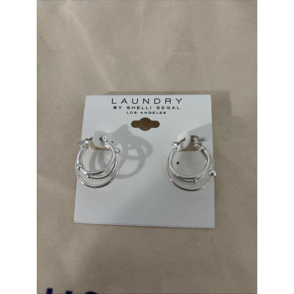 Laundry By Shelli Segal Silvertone Three‎ Hoops Together New